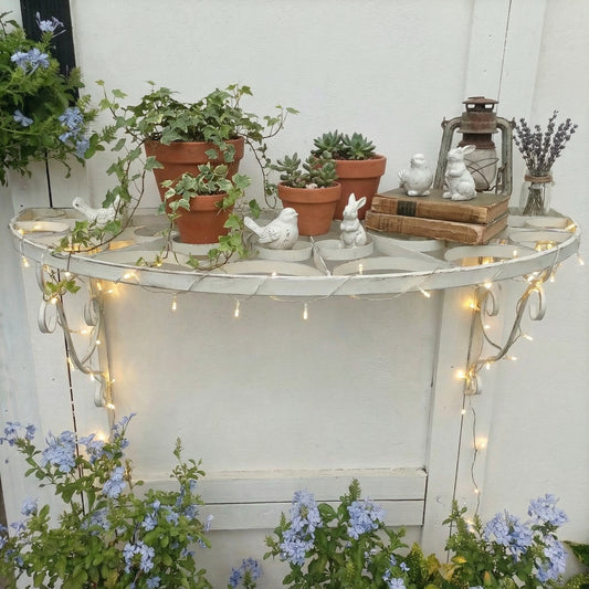 Roscoe Wall Planter