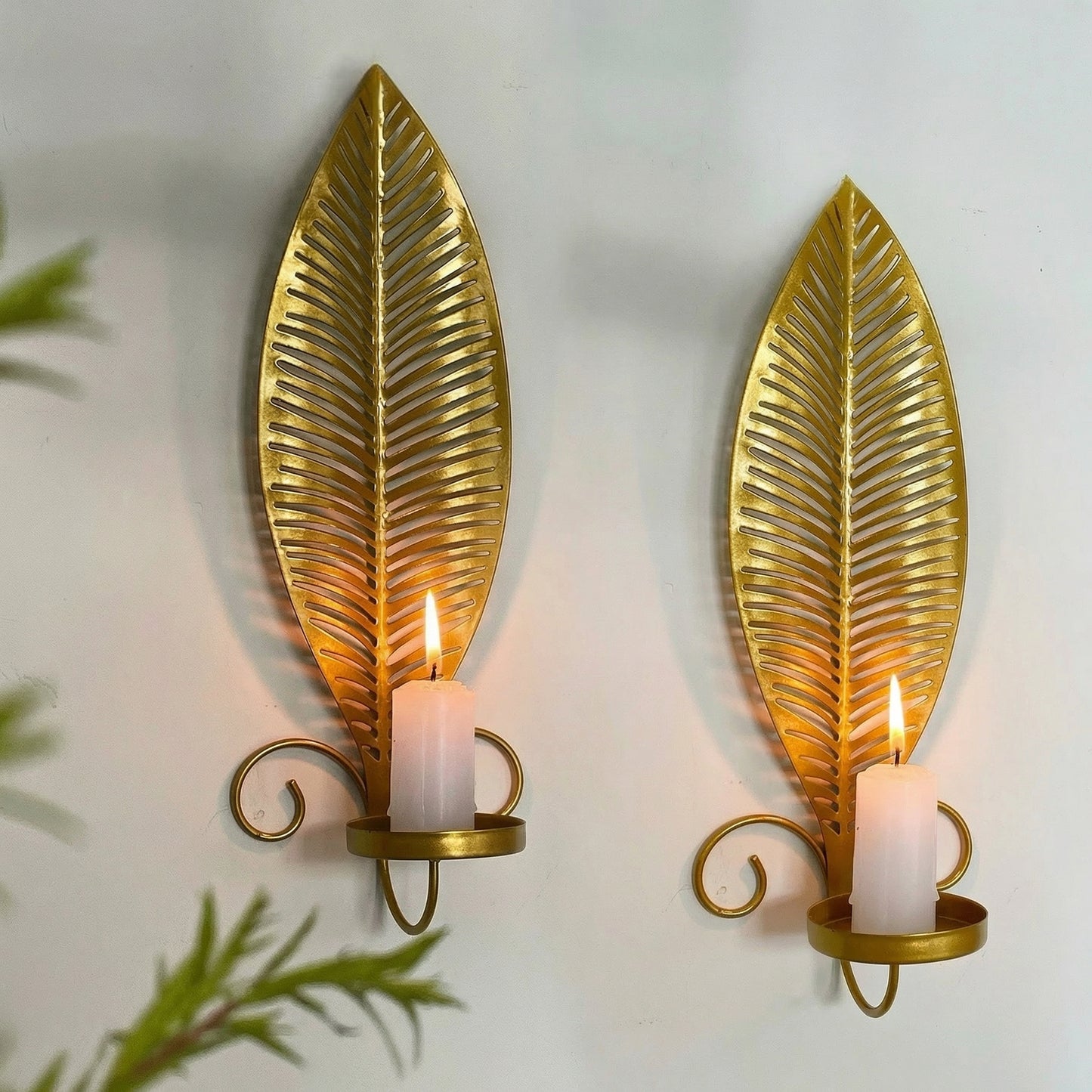 Burney Wall Hanger