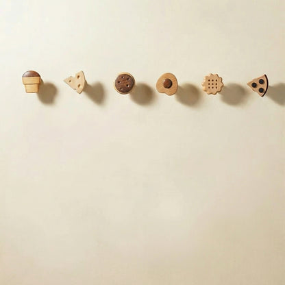 Theba Wall Hanger