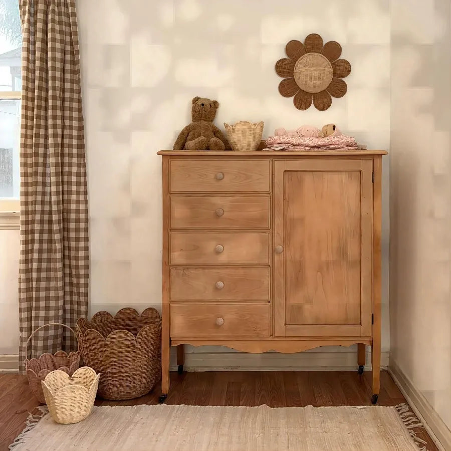 Rowena Wall Stroage