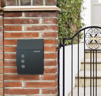 Lynn Mailbox